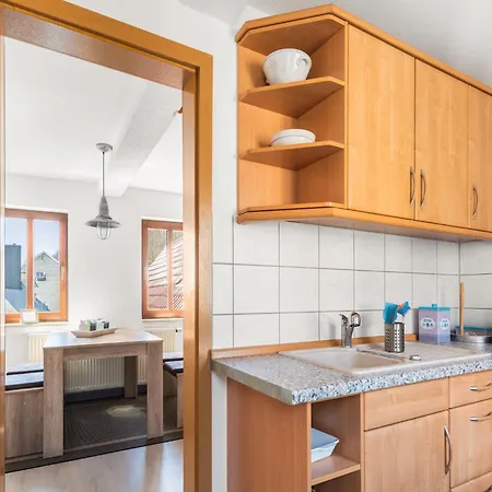 公寓 Stilvoll Uebernachten In Sonneberg, Cleaning Included