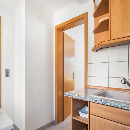 公寓 Stilvoll Uebernachten In Sonneberg, Cleaning Included *