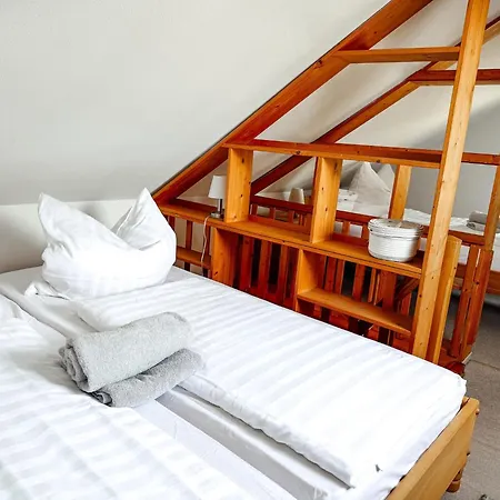 公寓 Stilvoll Uebernachten In Sonneberg, Cleaning Included