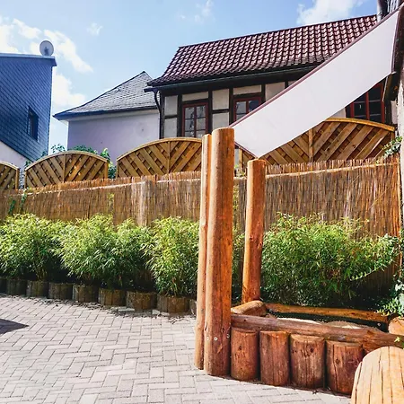 Stilvoll Uebernachten In Sonneberg, Cleaning Included 公寓 松讷贝格